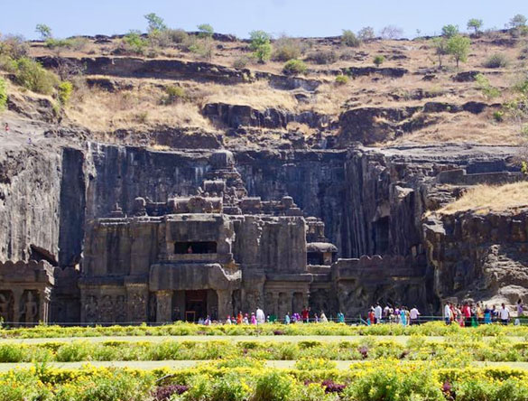 Ajanta Caves Tour