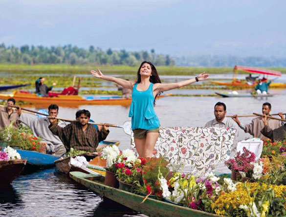 Romantic Kashmir Tour Package